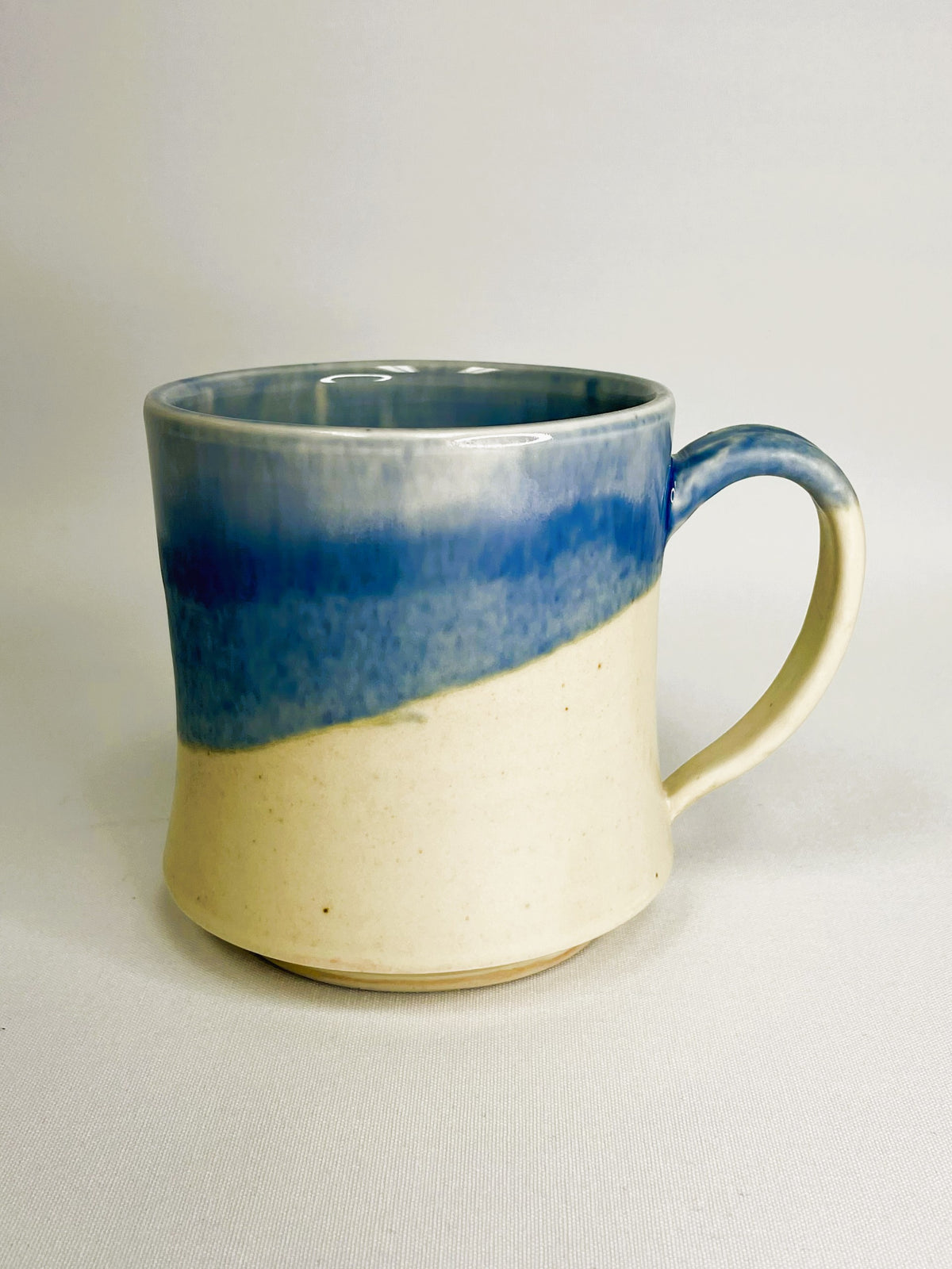 16 oz Cream and Blue Mug By Shona Helstrom